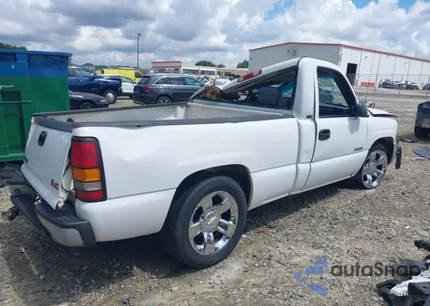 2000 Chevrolet Silverado C2500 z USA, uszkodzony, nr VIN 1GCFC24T2YE342937